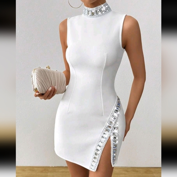 Elegant Slimming Luxury Black Diamond Embellished Dress - Picture 1 of 5